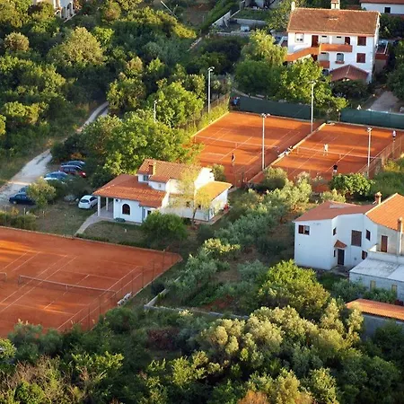 Haus Aurora דירה *